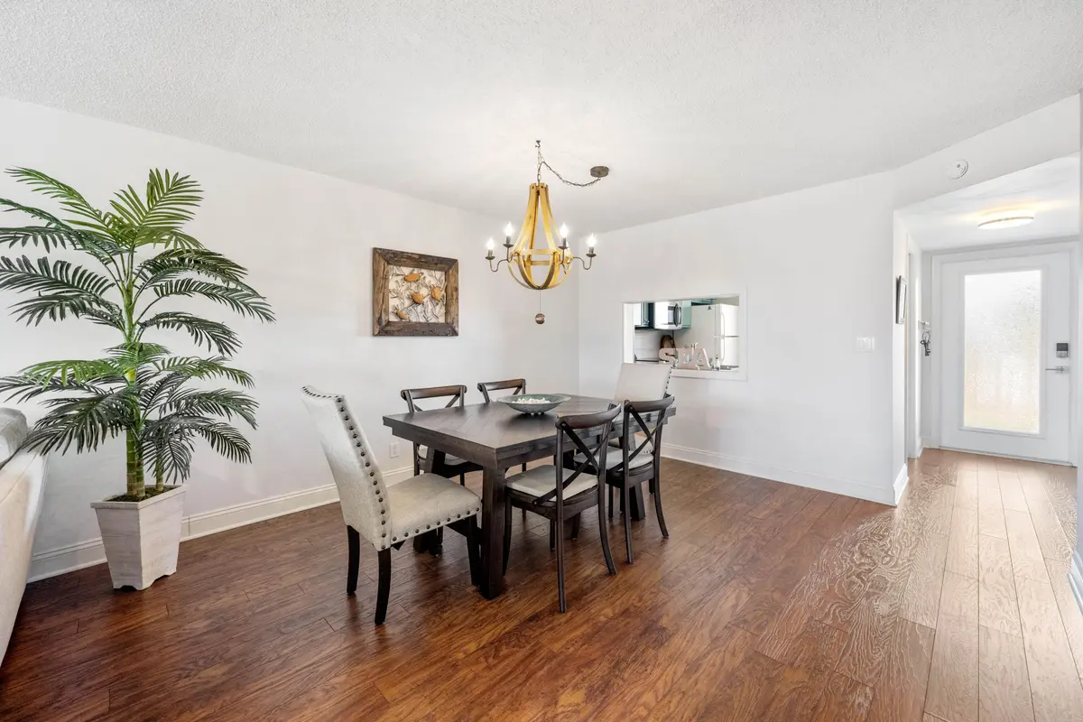 DINING TO FOYER at 900 DOGWOOD Drive 339, Delray Beach