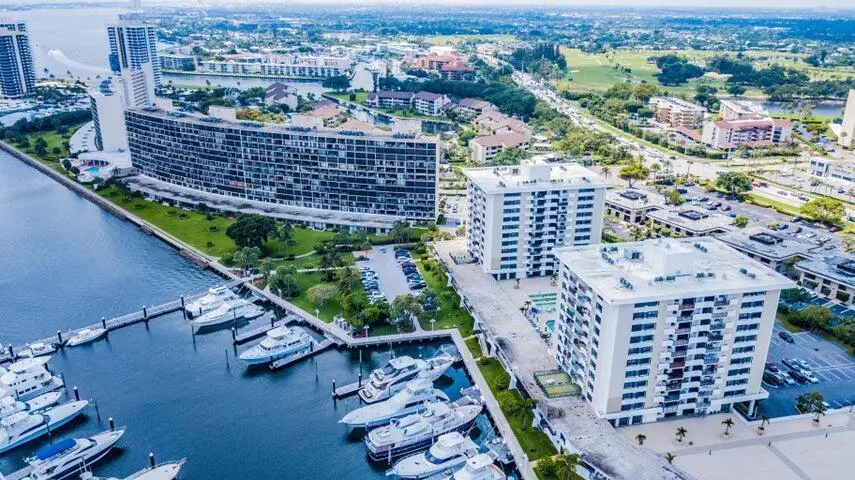 20251104171117203754000000-o at 1200 Marine Way 504, North Palm Beach