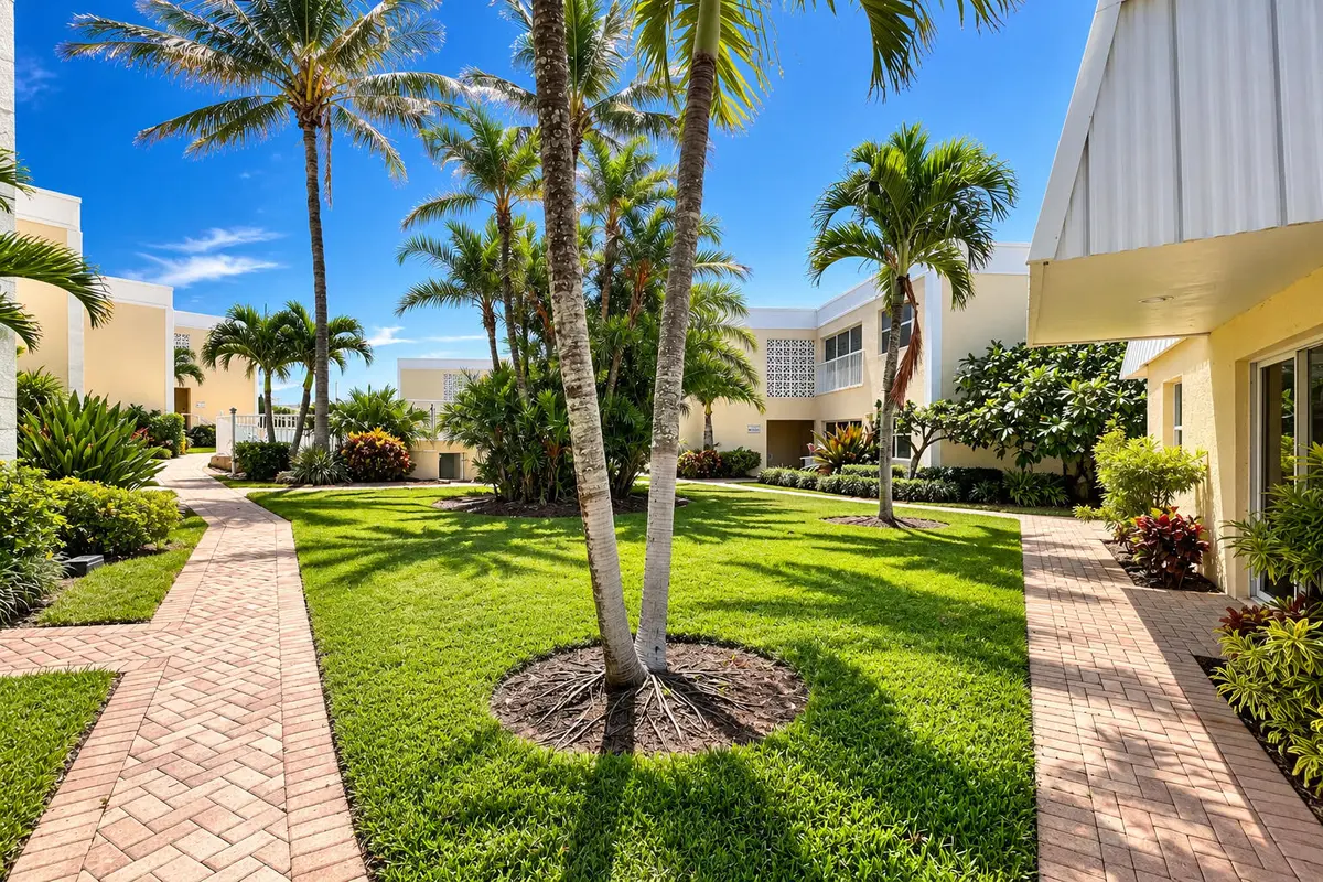 3541 NE OCEAN Boulevard 4, Hutchinson Island, FL – photo 8