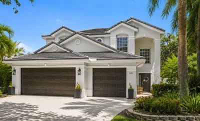 1121 Delray Lakes Drive, Delray Beach – Single Family Residence for sale