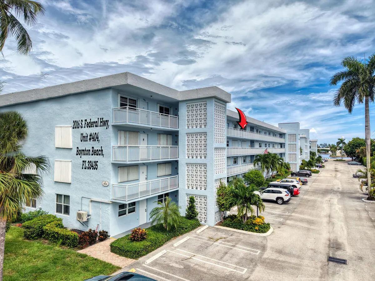 2 Extrior Front at 2016 S Federal Highway 404, Boynton Beach