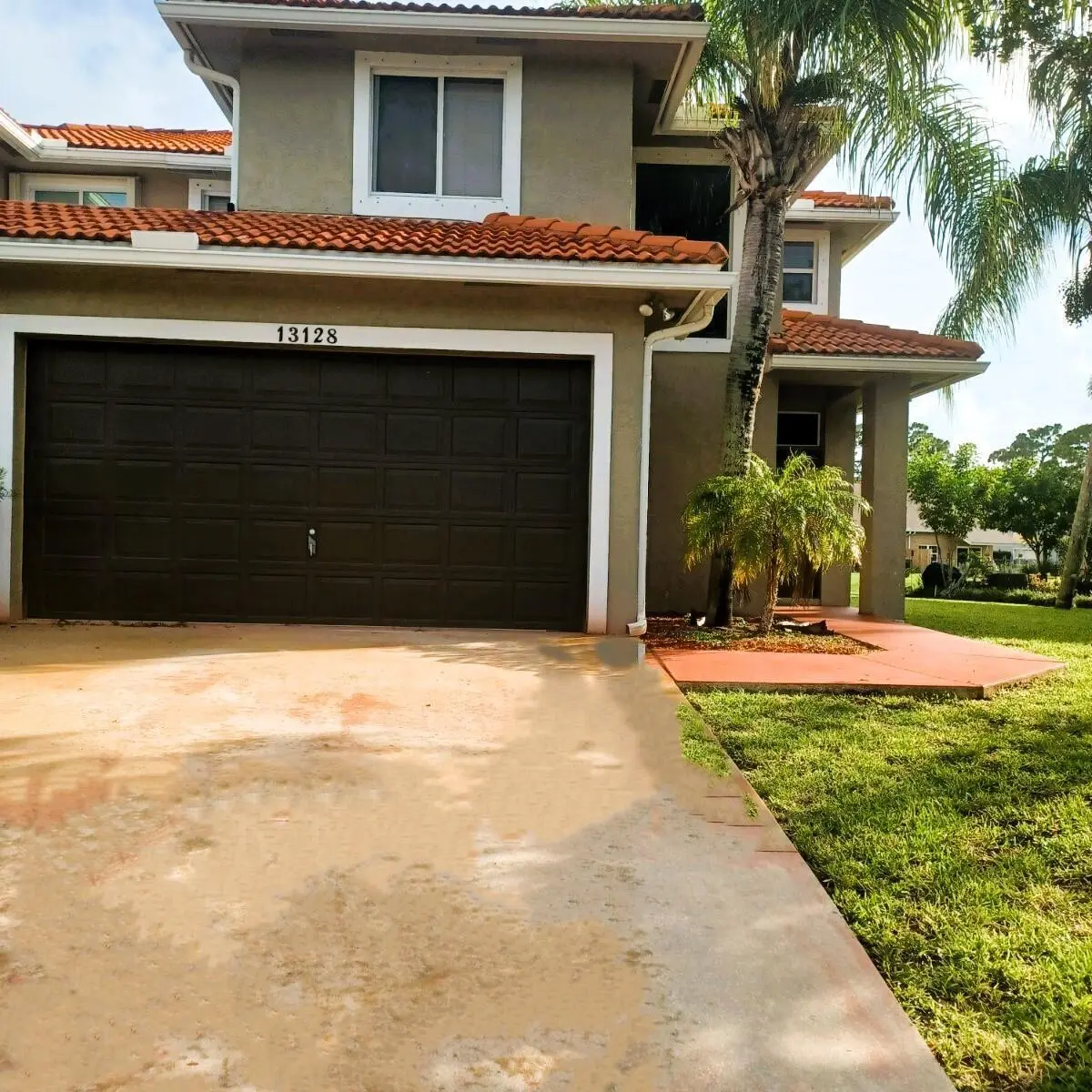 front at 13128 VIA VENETO, Wellington