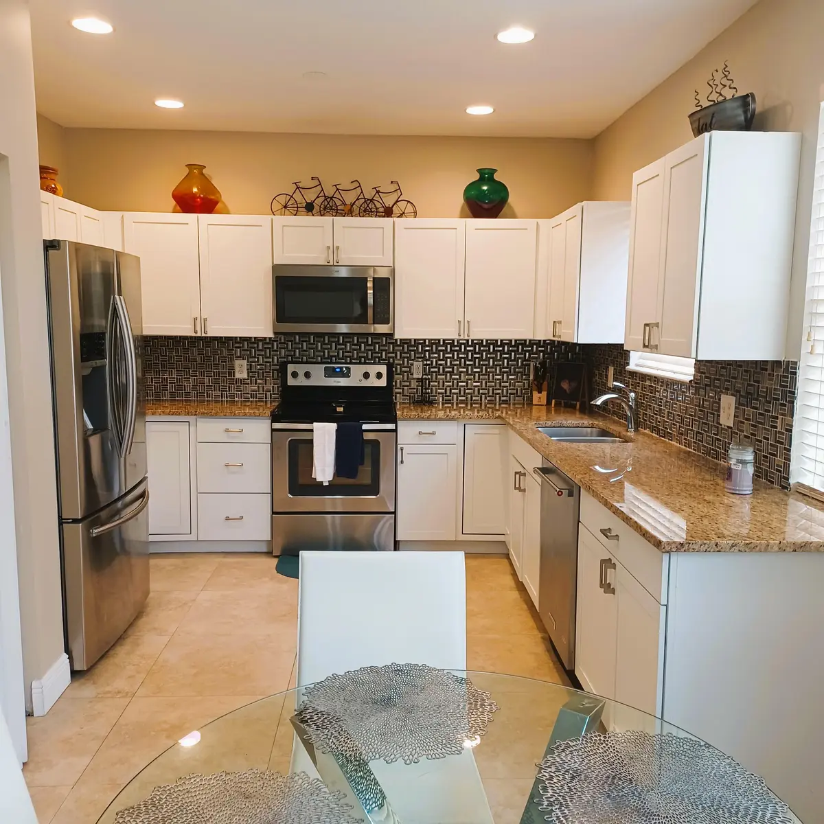 kitchen 2 at 13128 VIA VENETO, Wellington