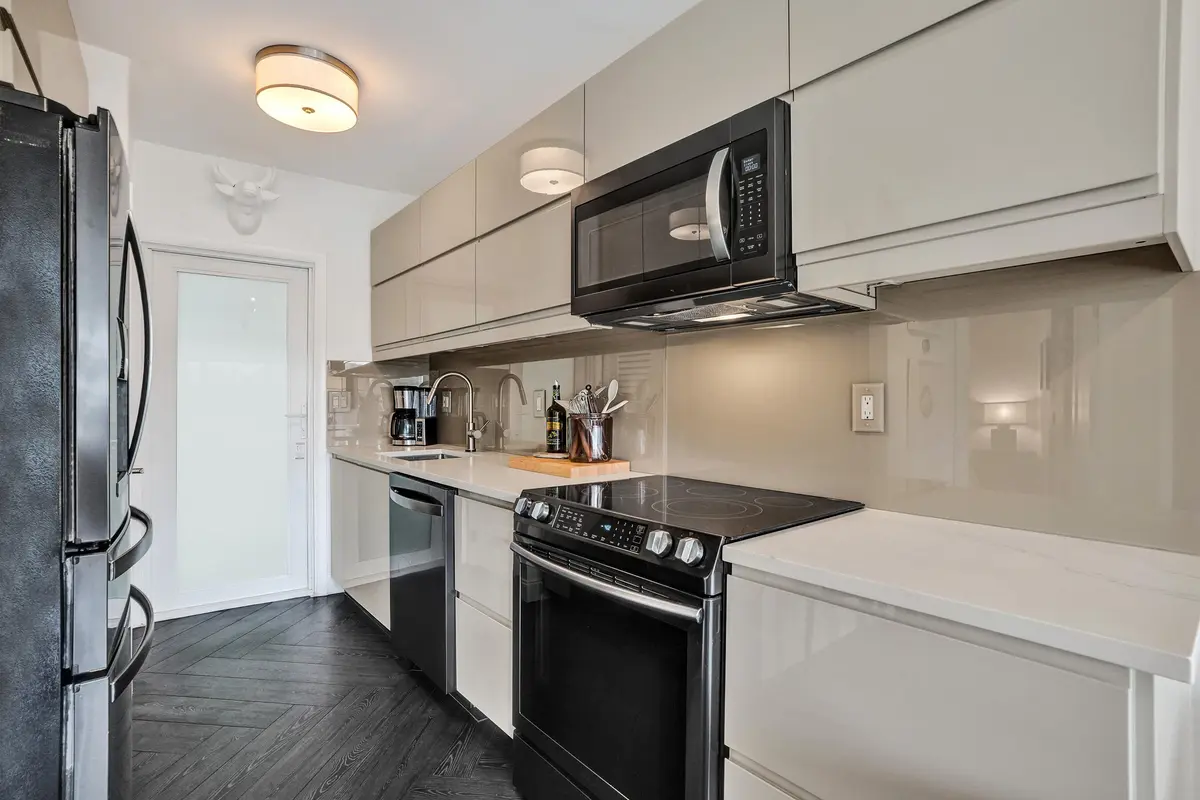 DSC08899 at 3250 NE 28TH Street 306, Fort Lauderdale