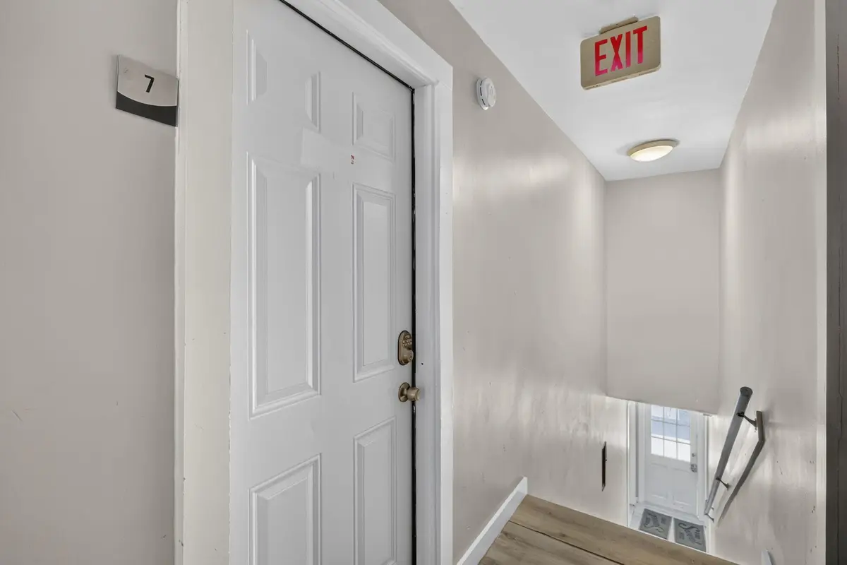 Entrance at 311 N FEDERAL 7, Lake Worth Beach