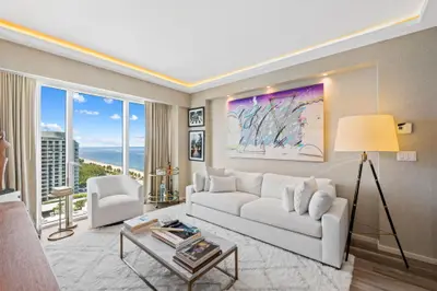 551 N FORT LAUDERDALE BEACH Boulevard R1801, Fort Lauderdale – Condominium for sale