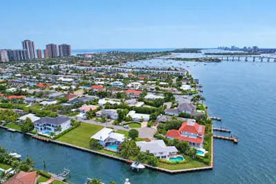 1050 Bimini Lane, Singer Island – Single Family Residence for sale