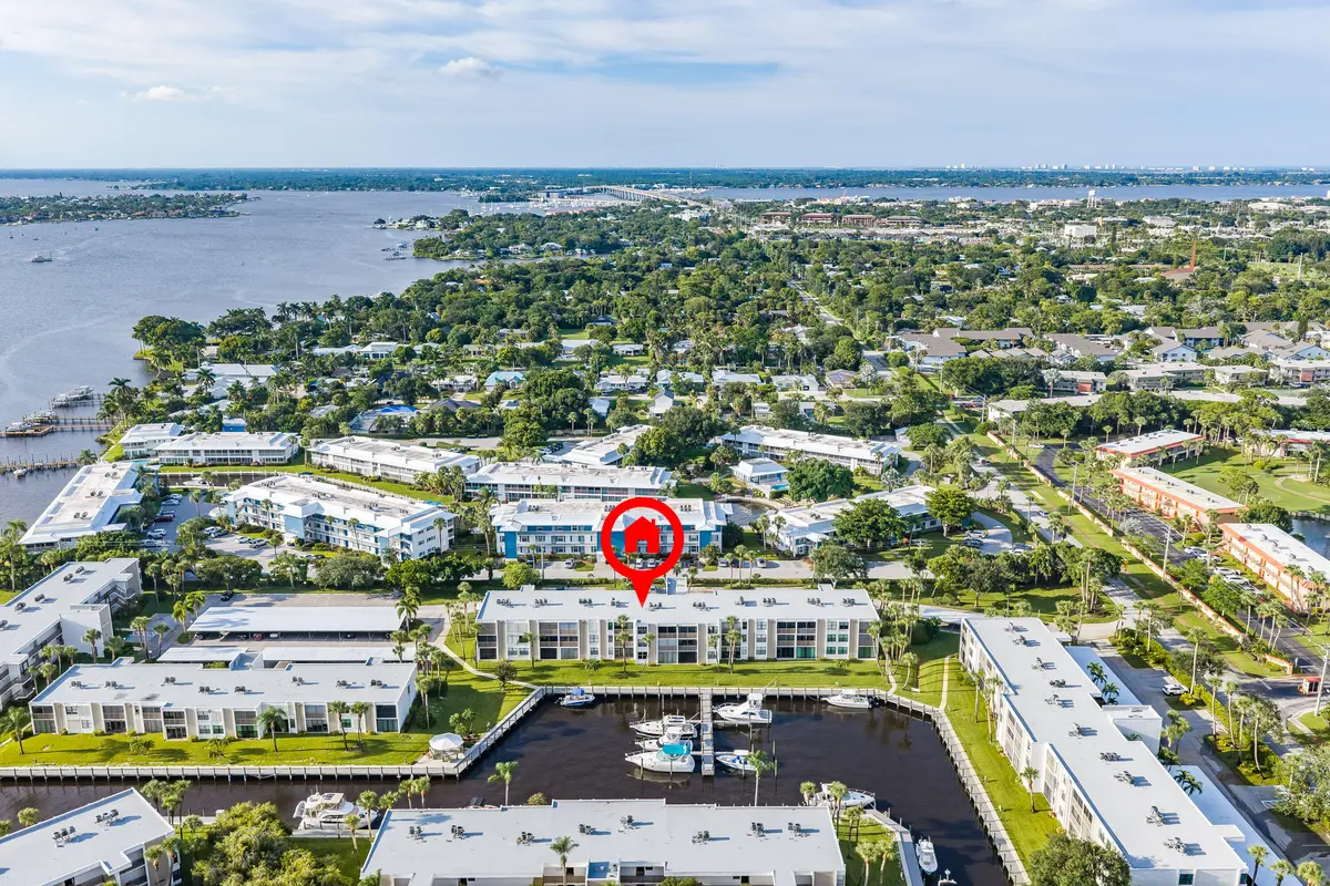 1950 Sw palm city rd 6 207 a-5 at 1950 SW Palm City Road 6-207, Stuart