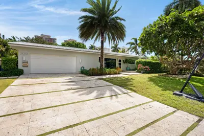 2012 NE 31ST Avenue, Fort Lauderdale – Single Family Residence for sale
