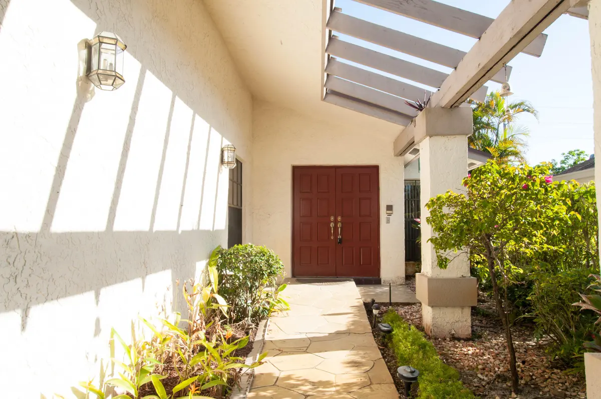 DSC_1584 at 8963 Old Pine Way 21, Boca Raton