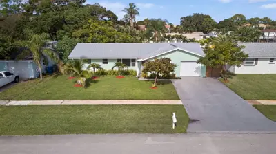 502 Circle, Jupiter – Single Family Residence for sale