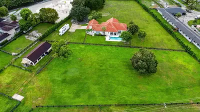 876 Cindy Cir Lane, Wellington – Single Family Residence for sale
