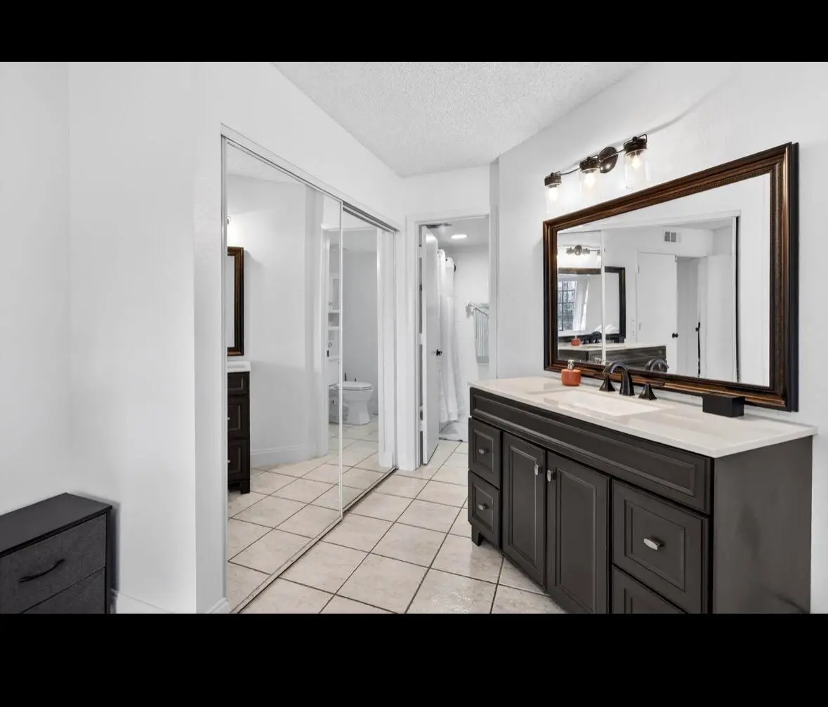 20260630_151656000_iOS at 1548 SE ROYAL GREEN Circle 206, Port St. Lucie