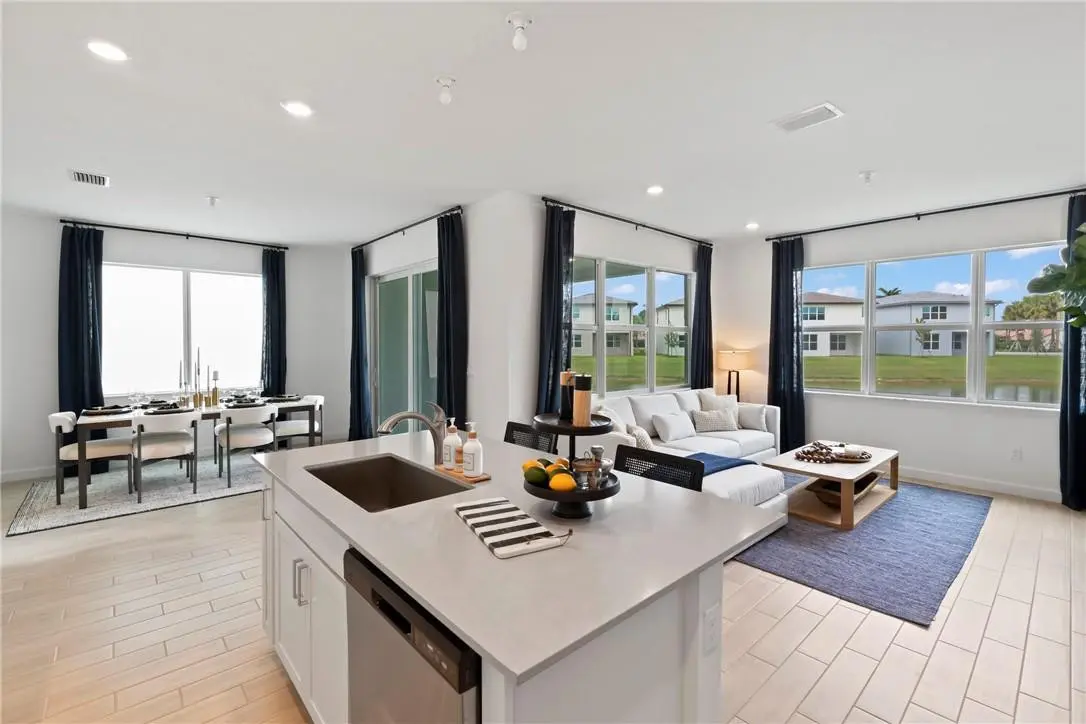 Photo 4 at 23015 Belcanto Road, Boca Raton