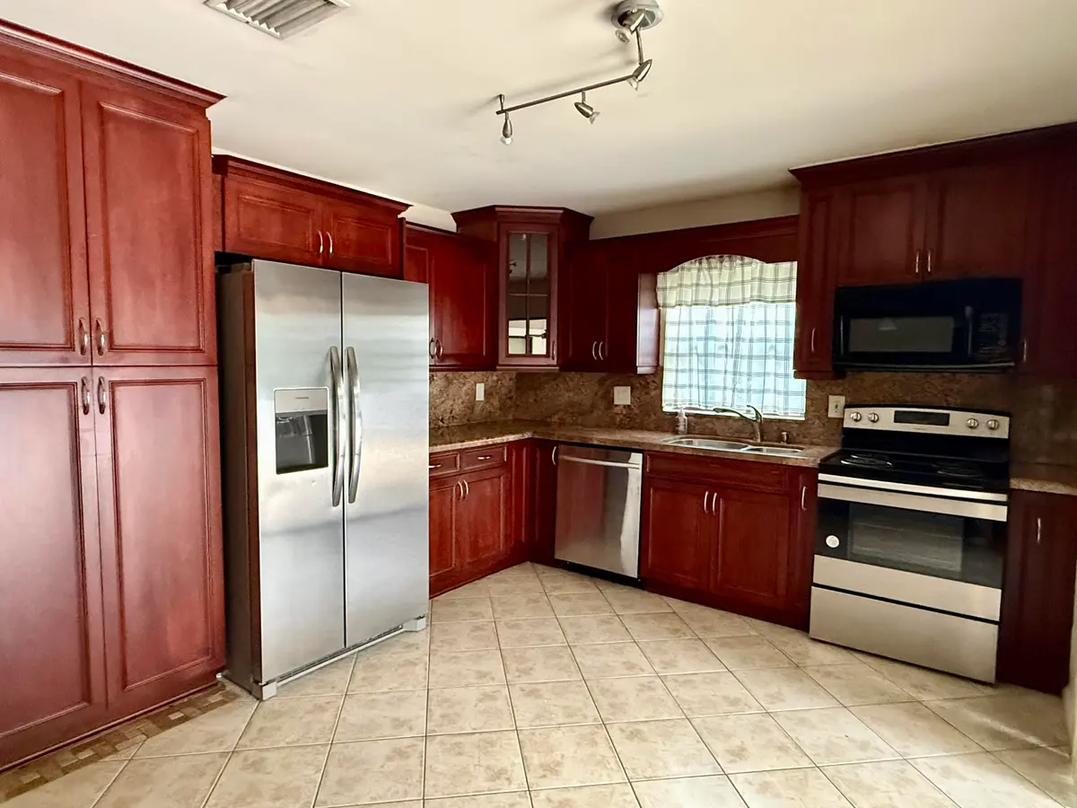IMG_8154 at 8963 Old Pine Way 21, Boca Raton