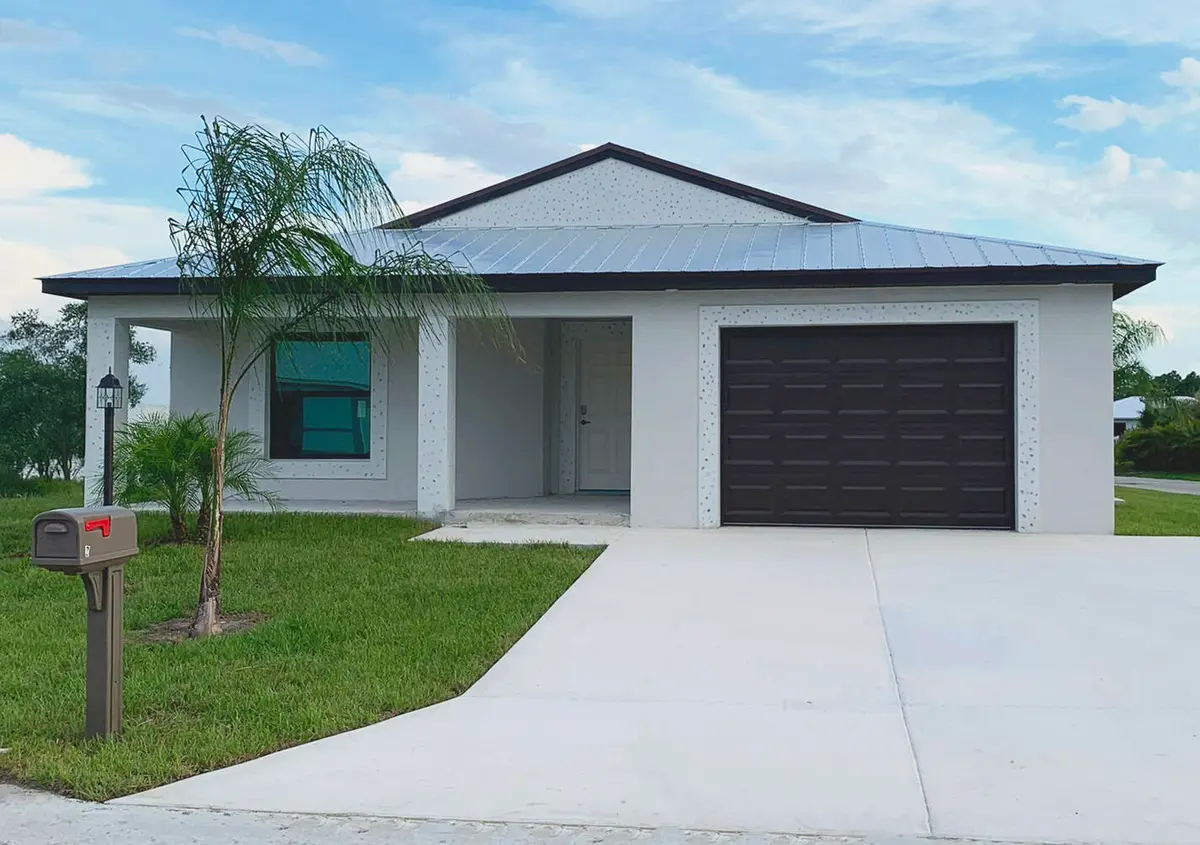 IMG_0825 at 14415 Isla Flores Avenue, Fort Pierce