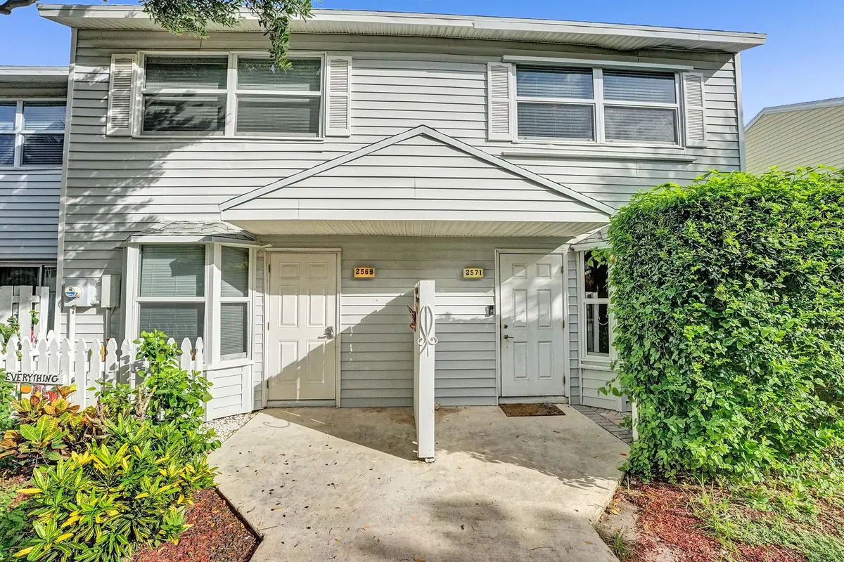 RJP03482 at 2571 NE 15TH Street, Pompano Beach