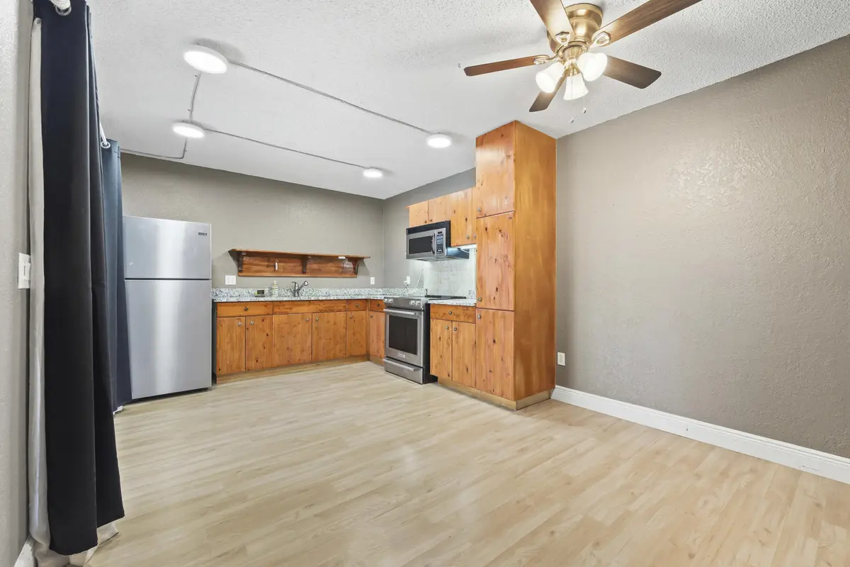 6_13 at 2200 White Pine Circle B, Greenacres