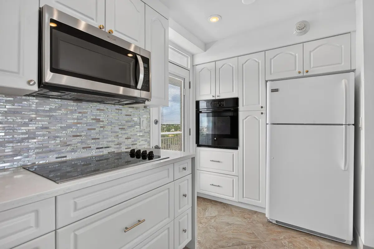 1920 S OCEAN Drive 708, Fort Lauderdale, FL – photo 4