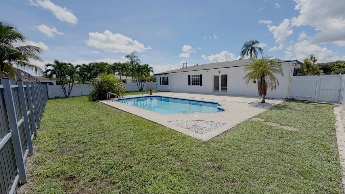 pool at 11091 LANDSMAN Street, Boca Raton