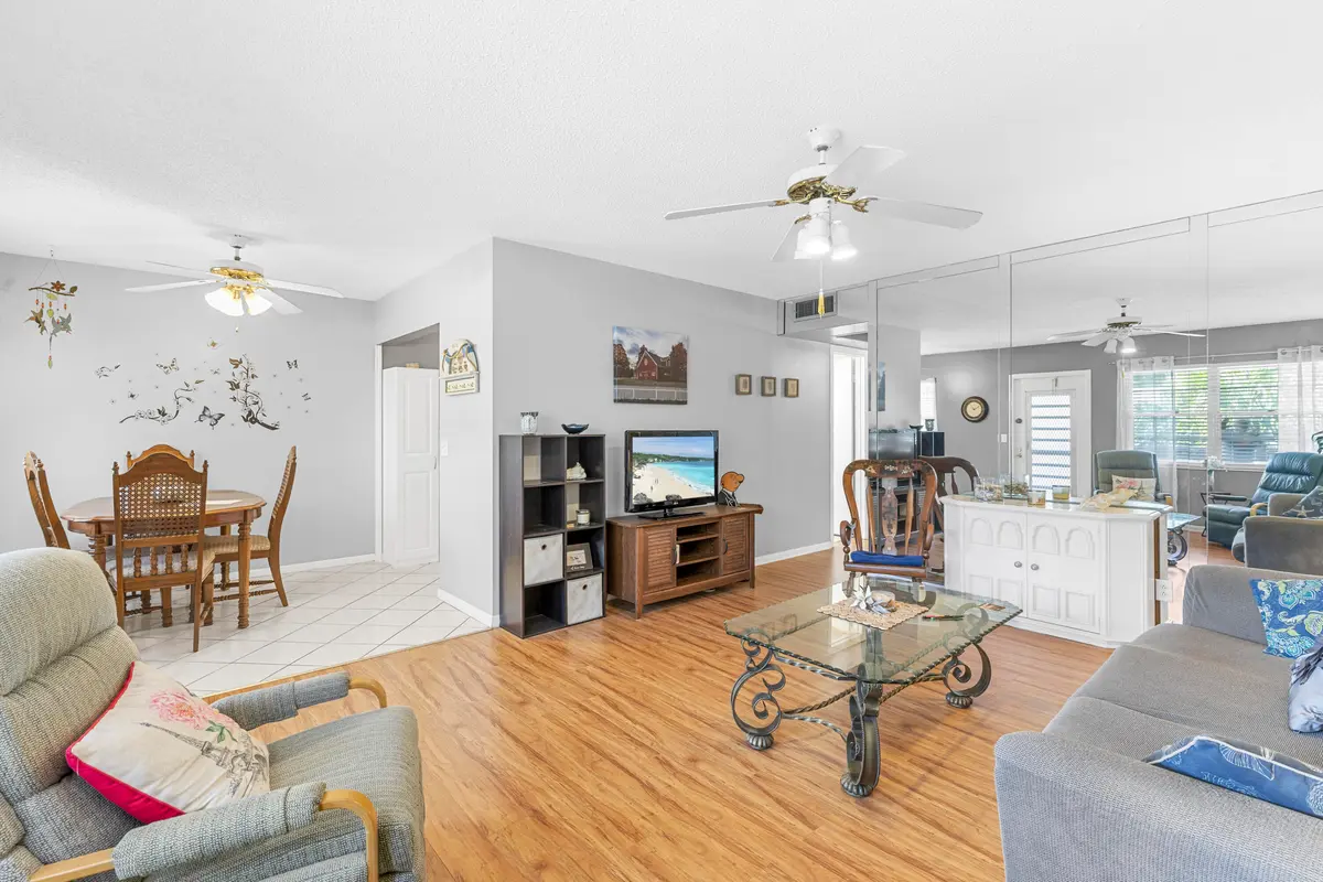 R6II7665 at 159 Newport J, Deerfield Beach