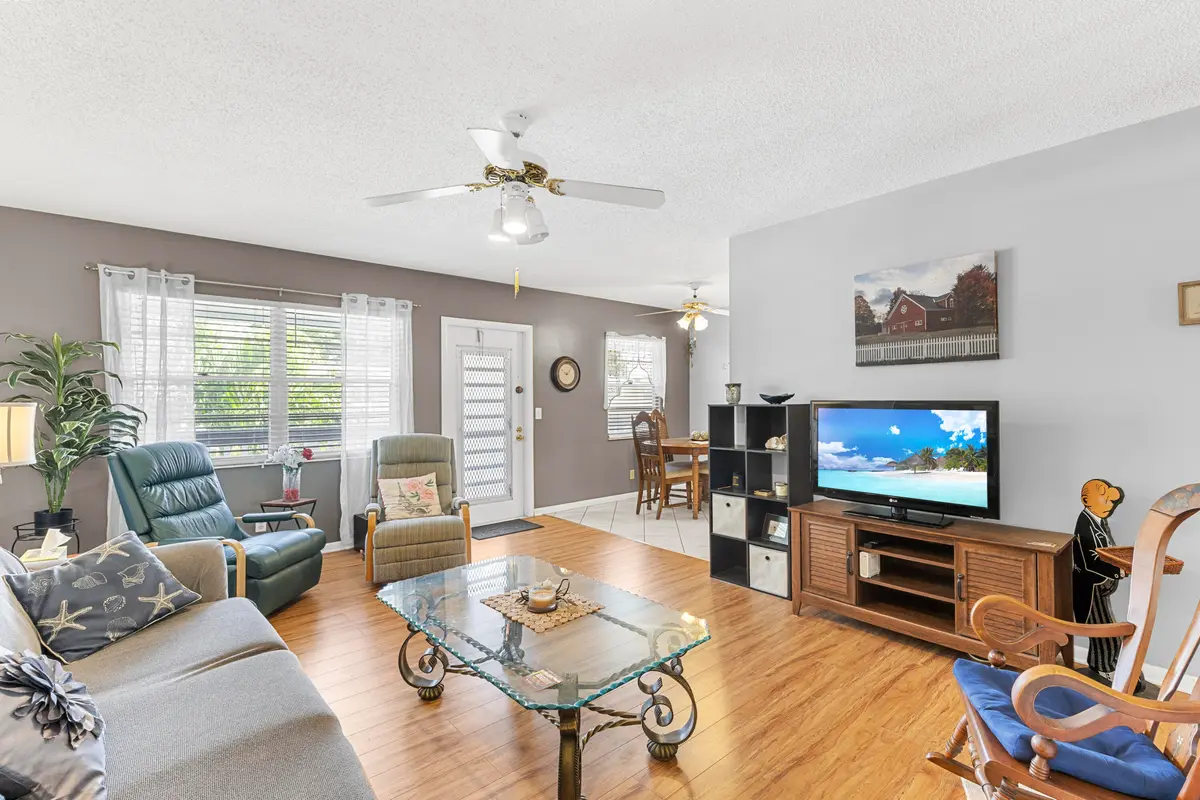 R6II7668 at 159 Newport J, Deerfield Beach