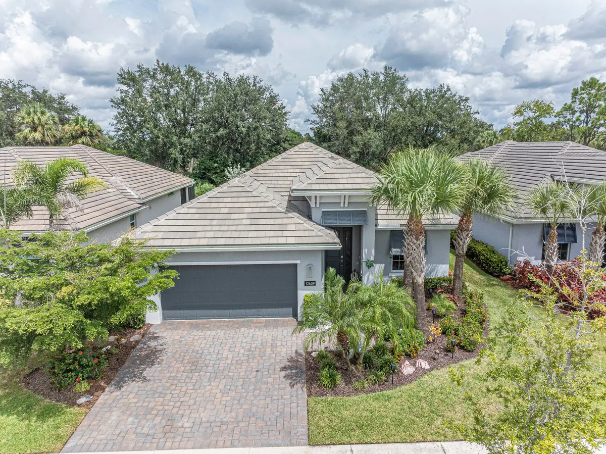 Front View at 12609 SW Sunrise Lk Terrace, Port St. Lucie