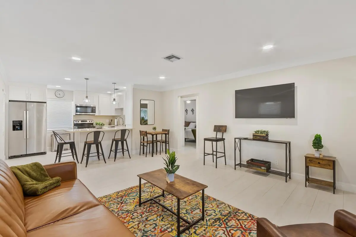 414_S_Ocean_Breeze_Photo_02 at 414 S Ocean Breeze, Lake Worth Beach