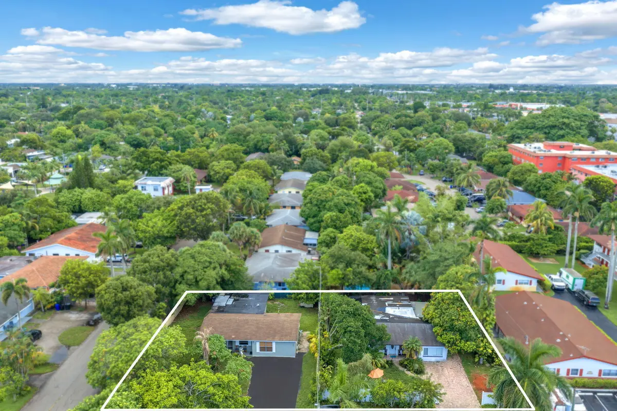 5-web-or-mls-DJI_0861_D_1 at 461 NW 17TH Place, Fort Lauderdale