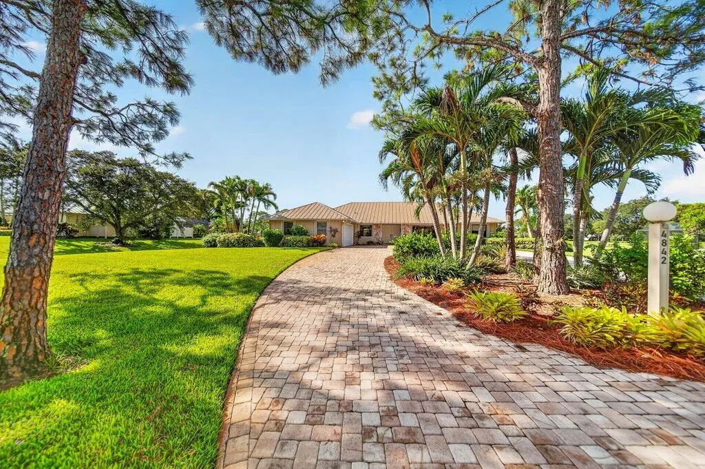 front4.jpg-SMALL at 4842 SW BIMINI Circle, Palm City