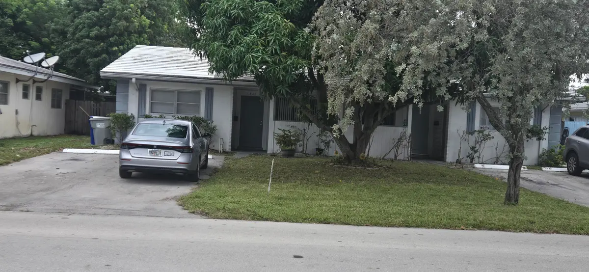Front at 2521 NE 10TH Street 1, Pompano Beach