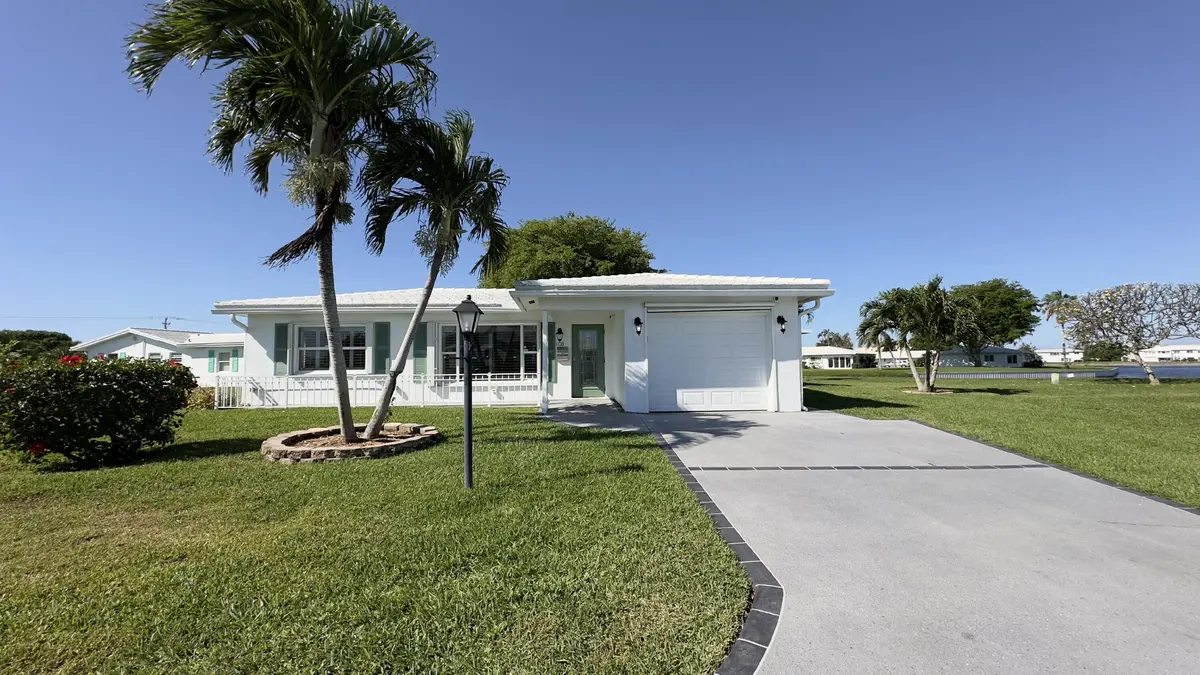 IMG_9639 2 at 1108 W OCEAN Avenue, Boynton Beach