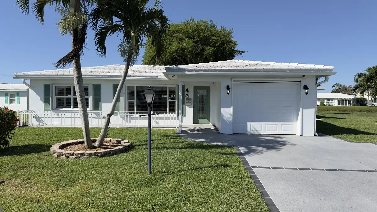 IMG_9637 2 at 1108 W OCEAN Avenue, Boynton Beach