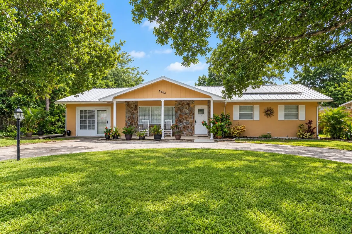 2563BBA0-3679-4EE3-85B6-58DE1837BBD7 at 5605 WINTER GARDEN Parkway, Fort Pierce