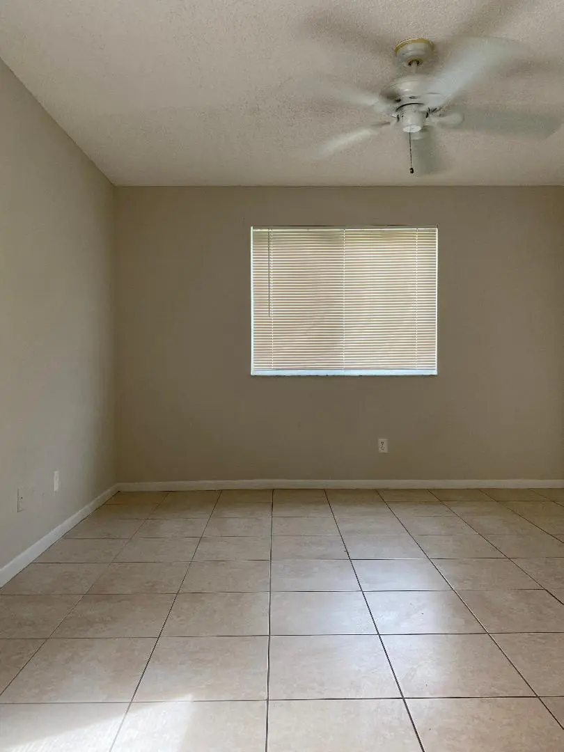 1095 CORAL CLUB Drive 1095, Coral Springs, FL – photo 7