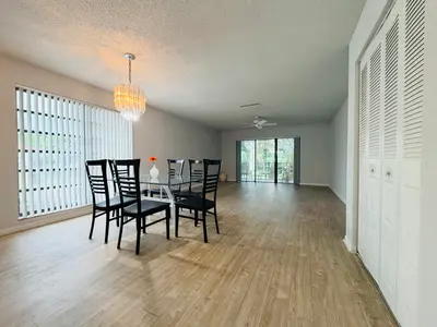 21411 Juego Circle 32b, Boca Raton – Condominium for rent
