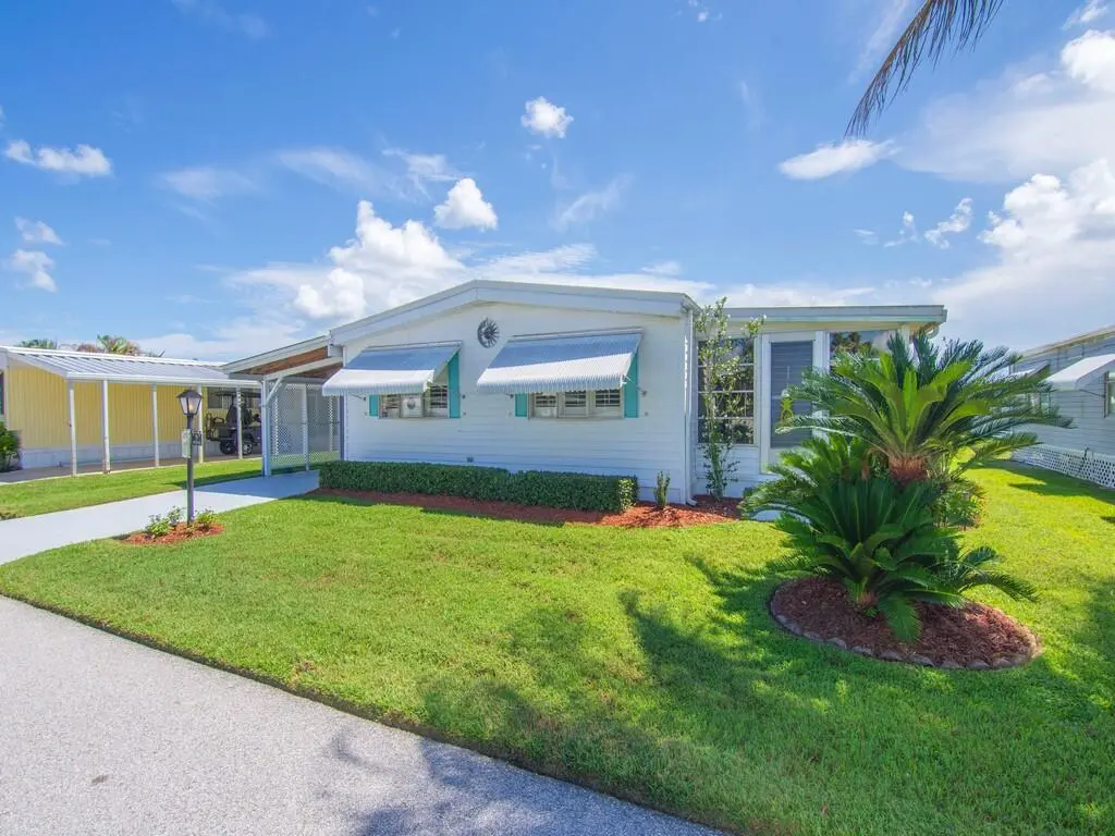 Front of Structure at 212 NE Forrest Court, Jensen Beach