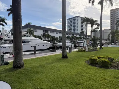 901 N Birch Road 7D, Fort Lauderdale – Stock Cooperative for sale