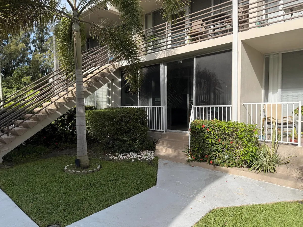 IMG_4905 2 at 901 N Birch Road 7D, Fort Lauderdale