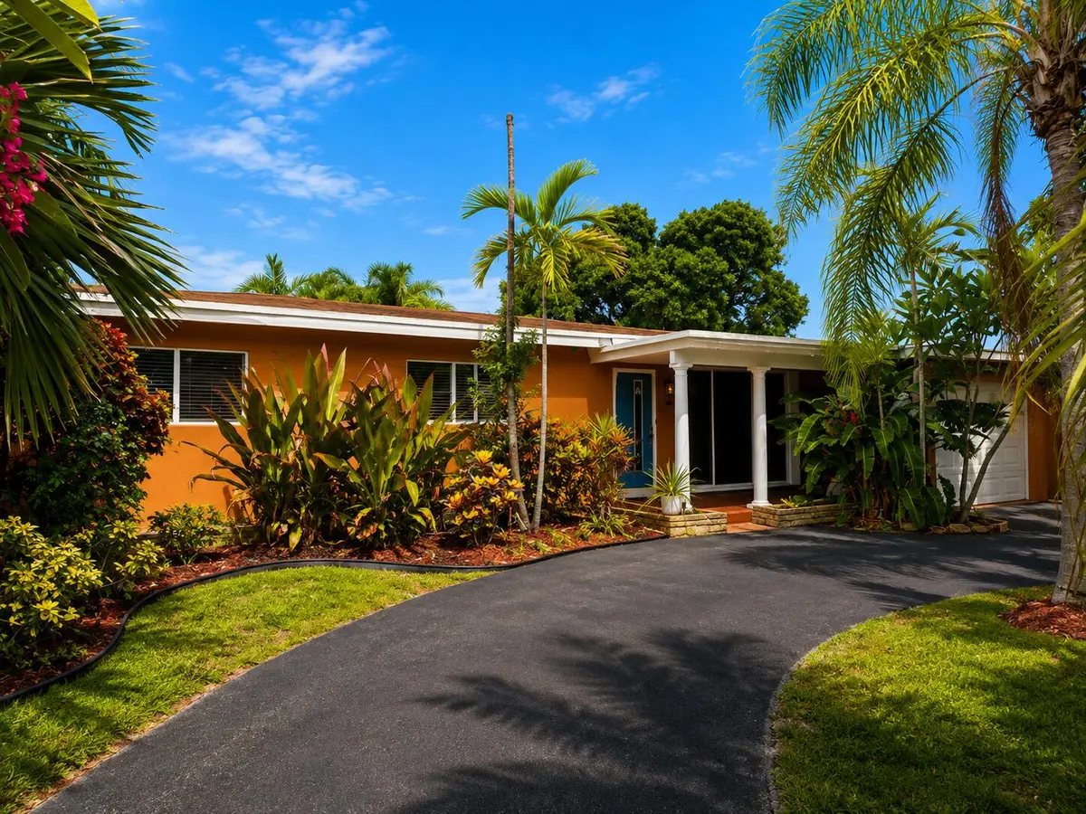 78AEF2DB-D2FF-4665-827A-705F3B451FA4 at 2041 SW 23RD Avenue, Fort Lauderdale