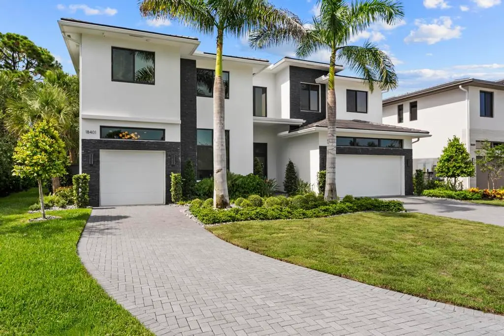 A7R01266 at 18401 Symphony Court, Jupiter