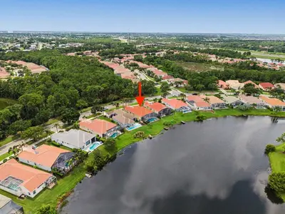 688 SW Lake Charles Circle, Port St. Lucie – Single Family Residence for sale