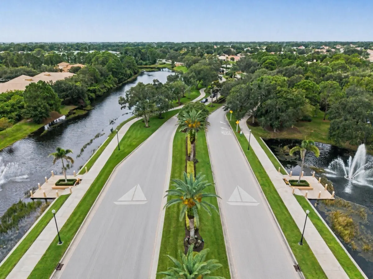 7e750b77-3a34-4e7c-9ce8-053b5232ca4f at 688 SW Lake Charles Circle, Port St. Lucie