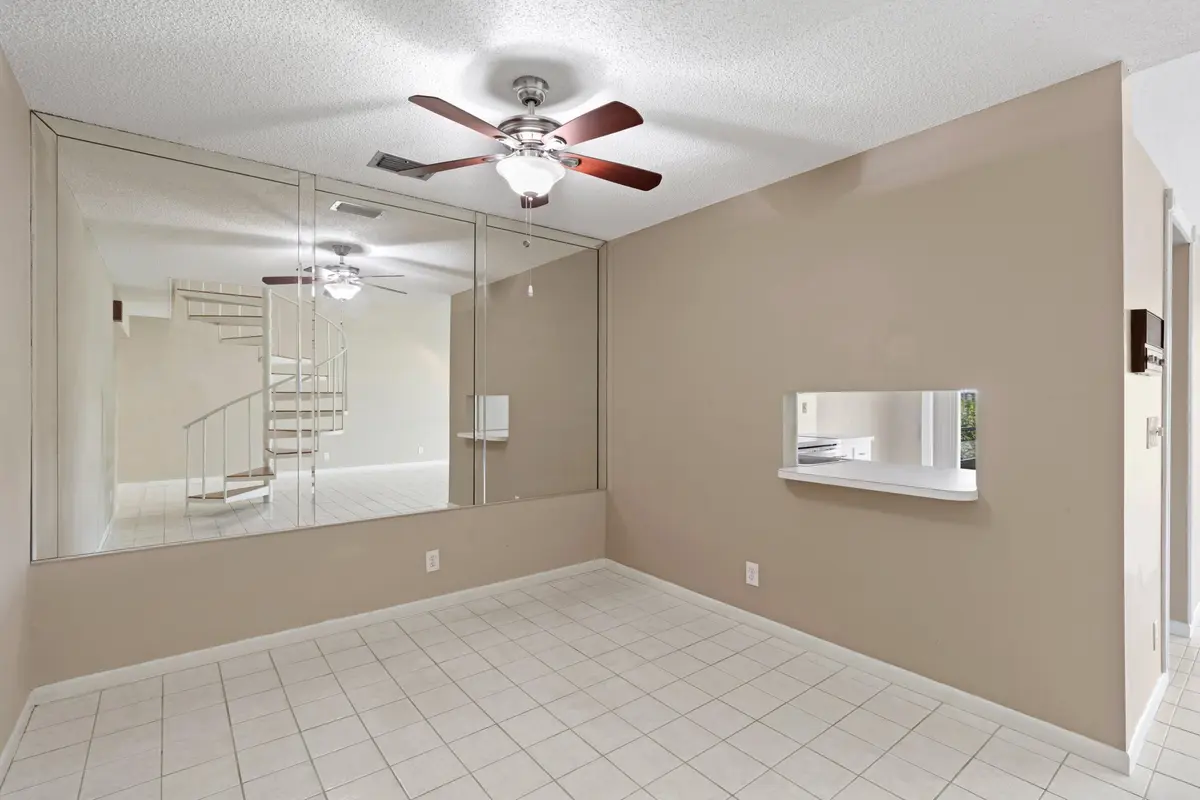 Dining Area at 6850 NW 2ND Avenue 16, Boca Raton
