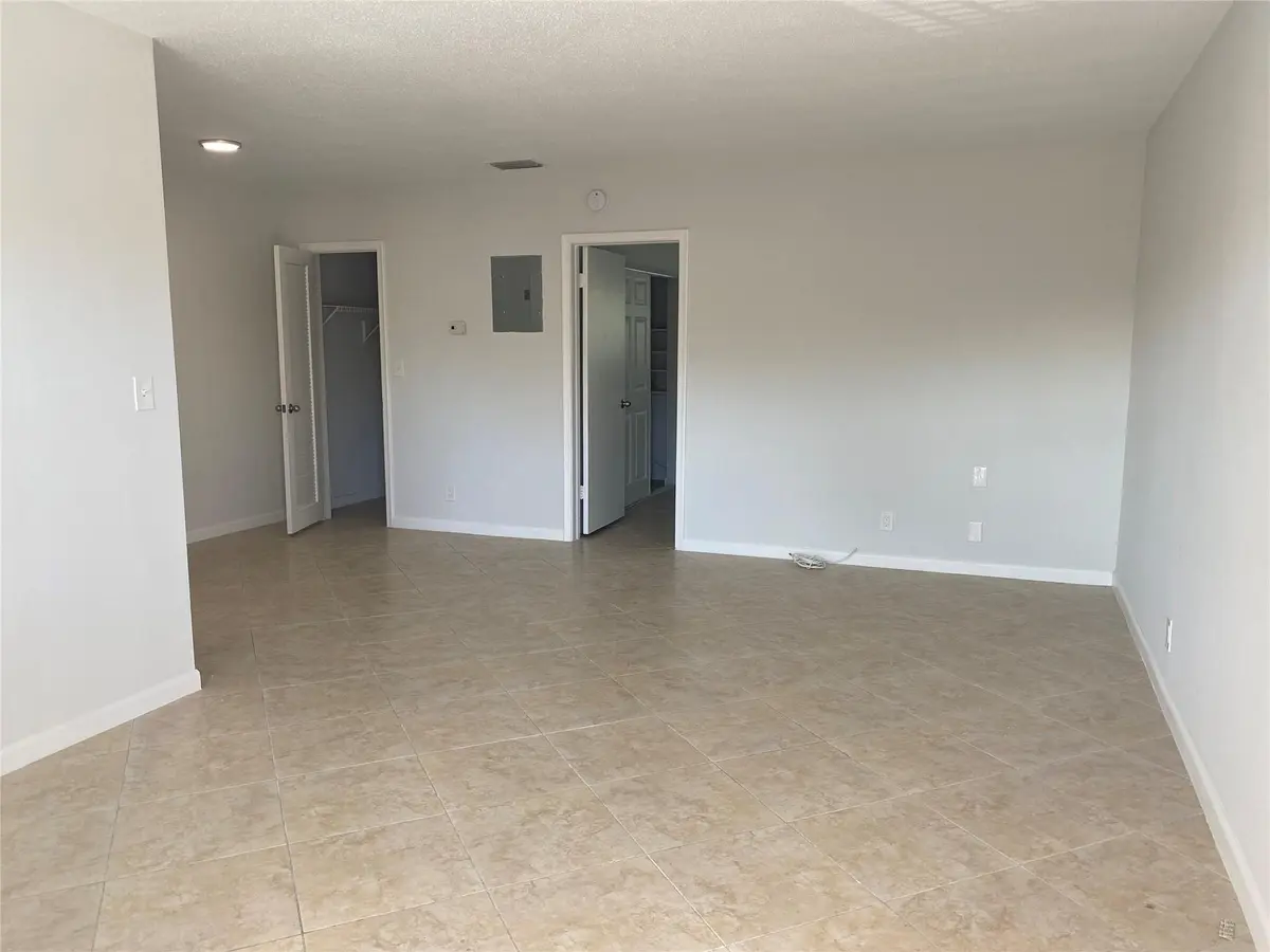 Photo 2 at 853 SE 4TH Court Apt 14, Deerfield Beach