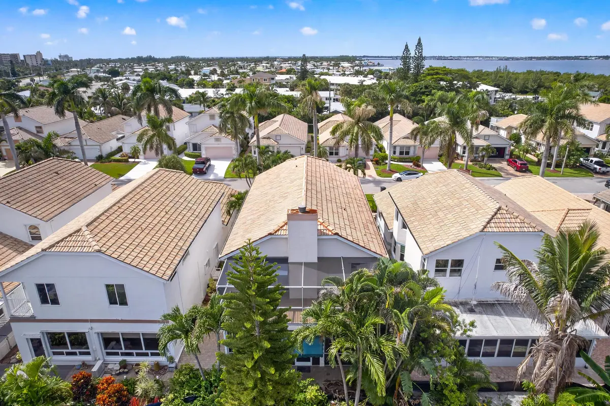 120 Pepper Lane at 120 PEPPER Lane, Jensen Beach