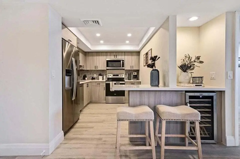 Kitchen/Bar Area at 4201 N OCEAN 1605, Boca Raton