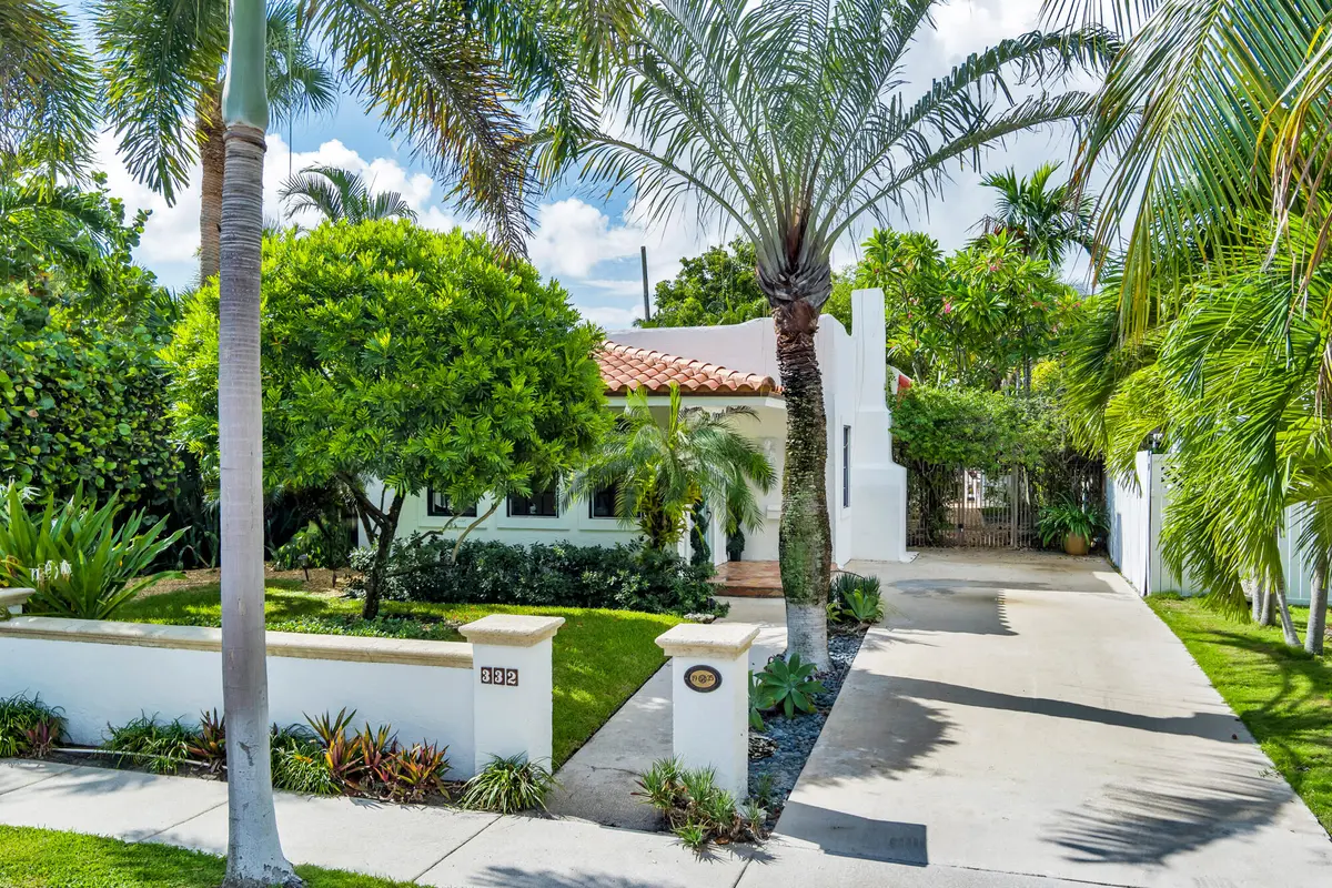 Front at 332 PILGRIM Road, West Palm Beach