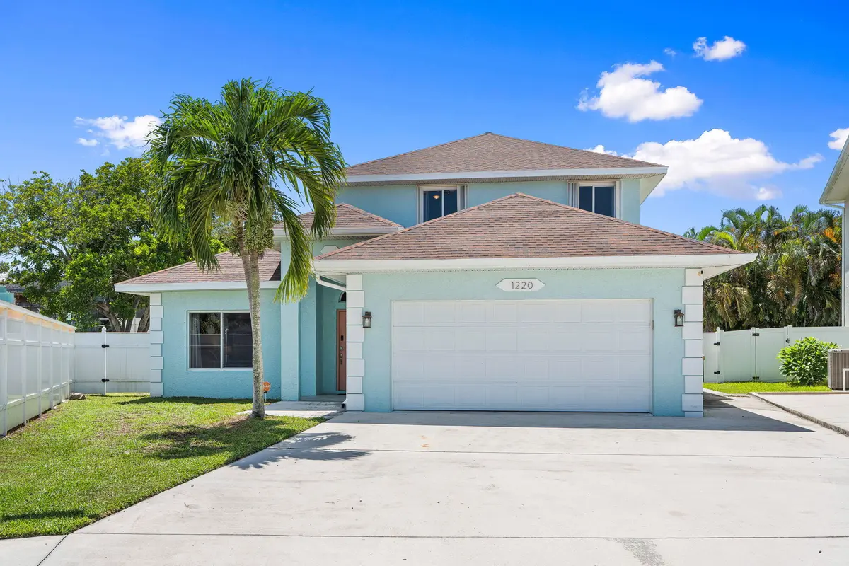 1-web-or-mls-DSC05140 (2) at 1220 BONEFISH Court, Fort Pierce