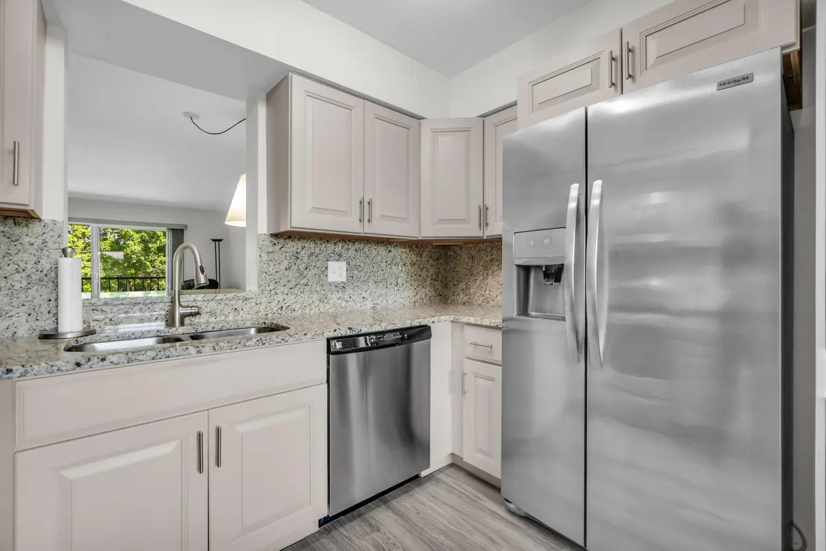7267 HUNTINGTON Lane 403, Delray Beach, FL – photo 1